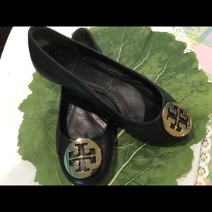 Tory Burch Black Leather Flat Shoes Sz 7